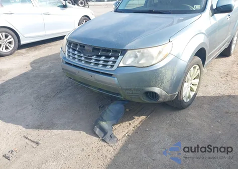 2011 Subaru Forester 2.5X Premium z USA, uszkodzony, nr VIN JF2SHADC9BH702318